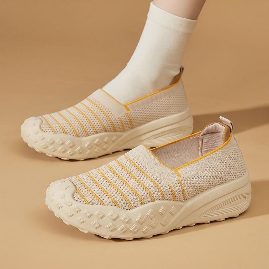 Women Breathable Mesh Slip On Shoes Lightweight Flyknit Casual Platform Sole Fisherman Shoes for Daily Wear