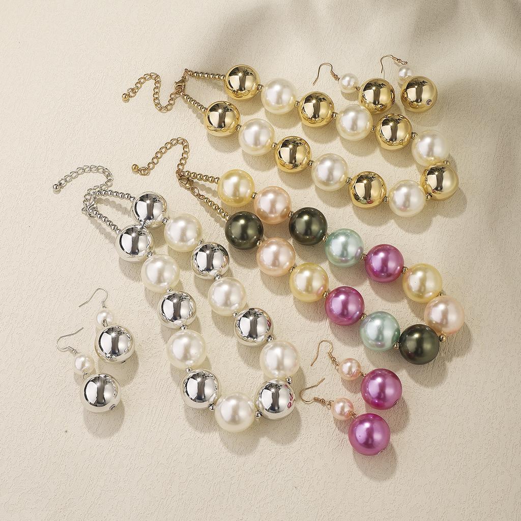 New Arrival Palace Style Vintage Mixed Color Pearl Necklace Luxury Elegant Earrings Jewelry Set Trendy Gifts For Women