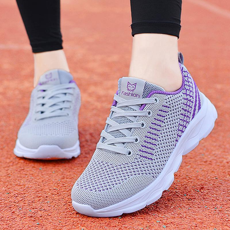 Medium-aged Soft-soled Shoes, Spring Women's Mesh Breathable Sneakers