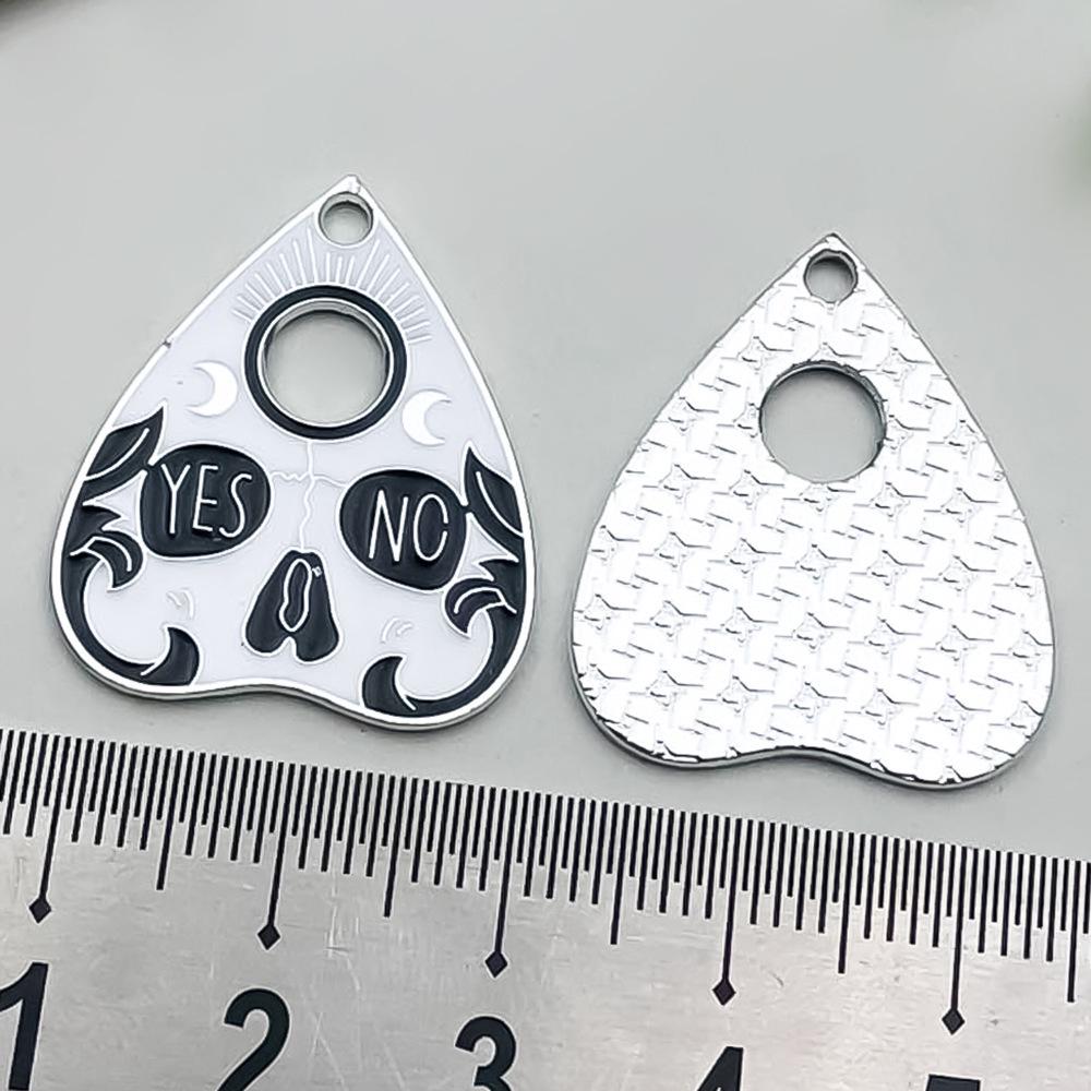 Halloween Enamel Drip Pendants: DIY Earrings, Necklaces & Keychains - Retro Alloy Jewelry Accessories