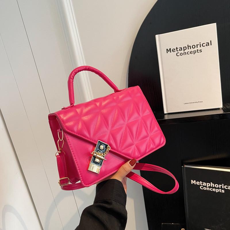 Chic Quilted Pu Leather Crossbody Bag Stylish Compact Handbag For Daily Use