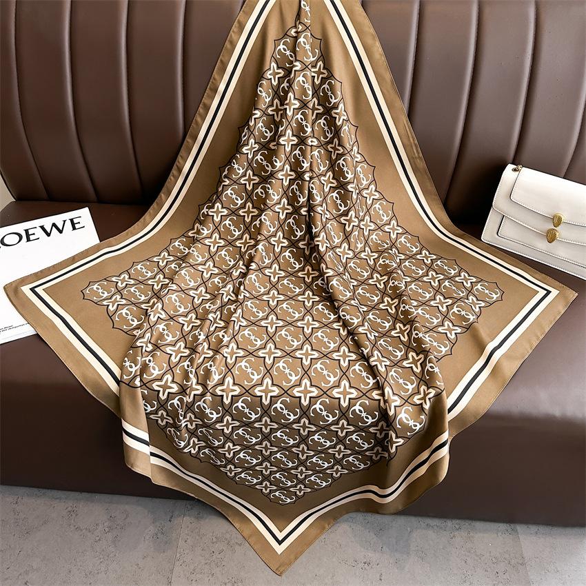 Fashion printed silk scarf twill silk high quality square scarf women's headscarf 91x91cm travel shawl autumn and winter scarf