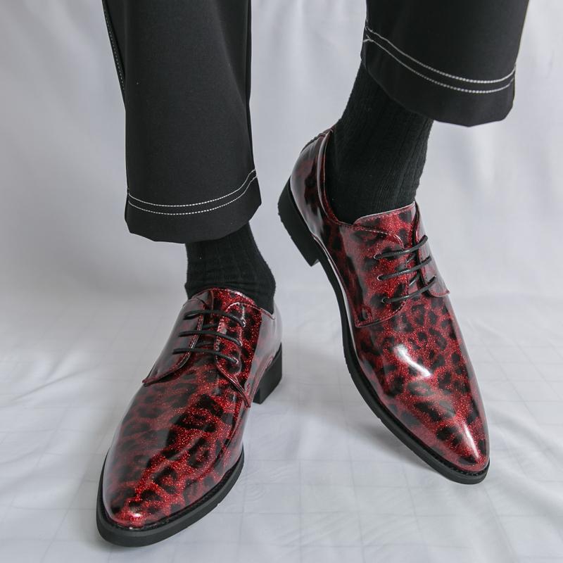 Men Derbys Oxford Leopard Print Personality Nightclub Leather Business Shoes Men's Tuxedo Wedding Dance Shoes Red Green Plus Size