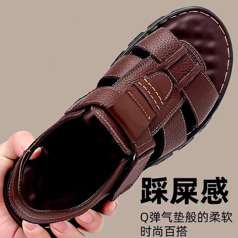 Sandales pour hommes 2024 été nouvelles chaussures de plage en cuir plate-forme décontractée antidérapante sandales en cuir pour papa d'âge moyen et âgé hommes