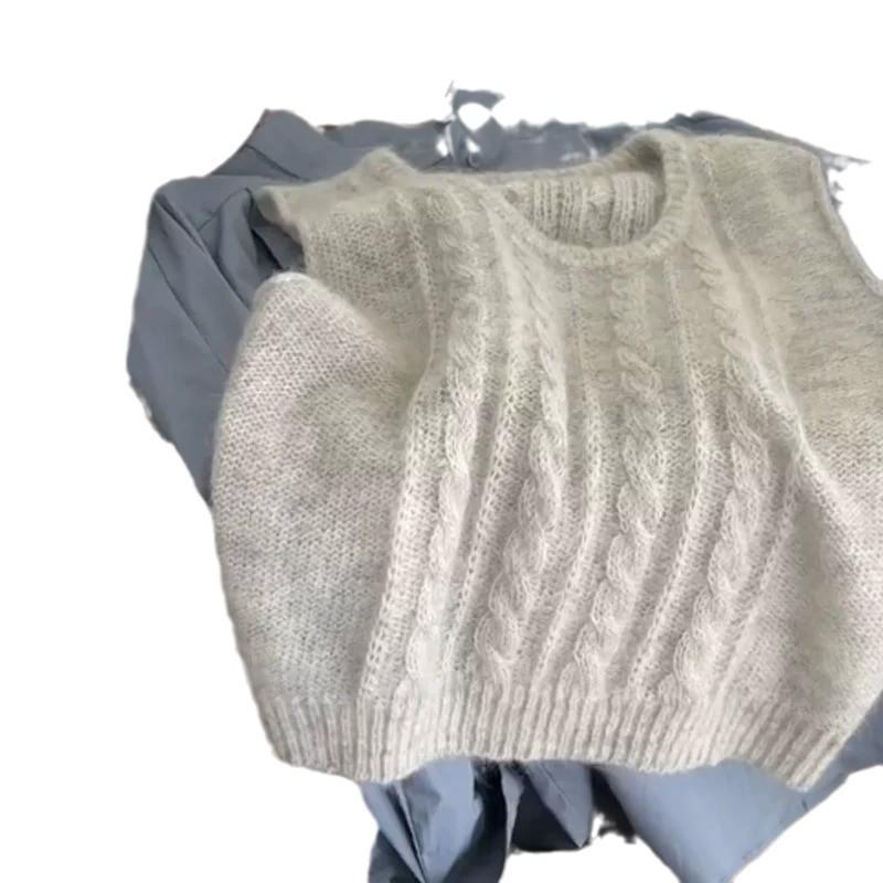 2024 Autumn High-End Women's Soft Layered Knitted Round Neck Vest Sweater