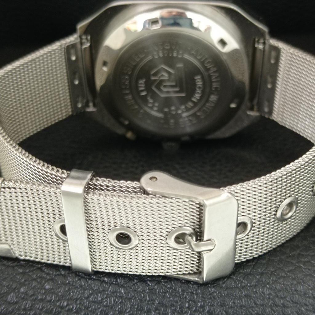 VINTAGE RICOH R31 AUTOMATIC JAPAN MENS ORIGINAL DIAL WATCH A709246-1