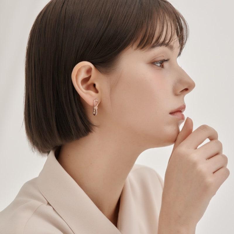 ELLE Jewelry 14K GF Cubic Point Knot Earrings ELGPEE567