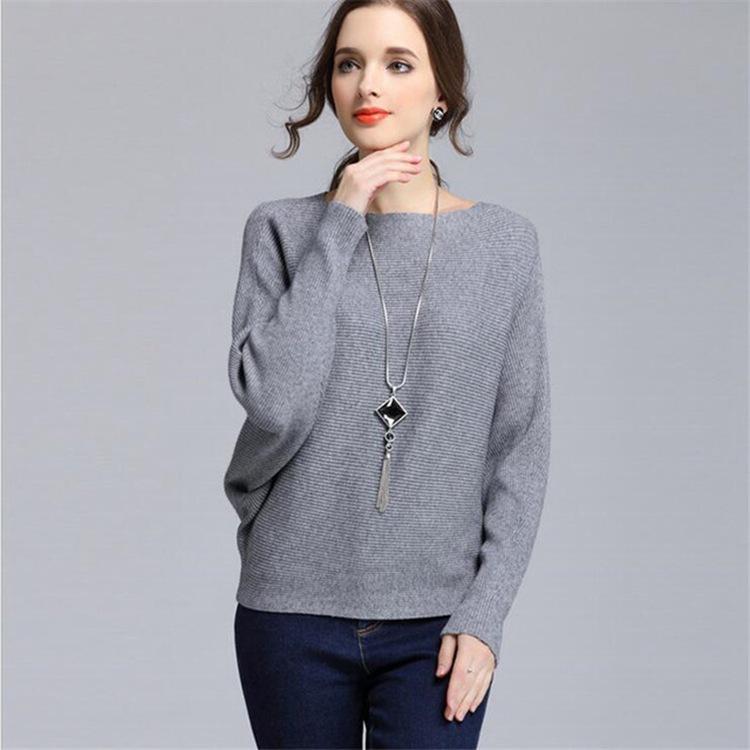 Maglione lavorato a maglia autunnale Maglione elasticizzato Maglione con collo largo Maglione lavorato a maglia da donna Maglione lungo a maniche a pipistrello Maglione largo