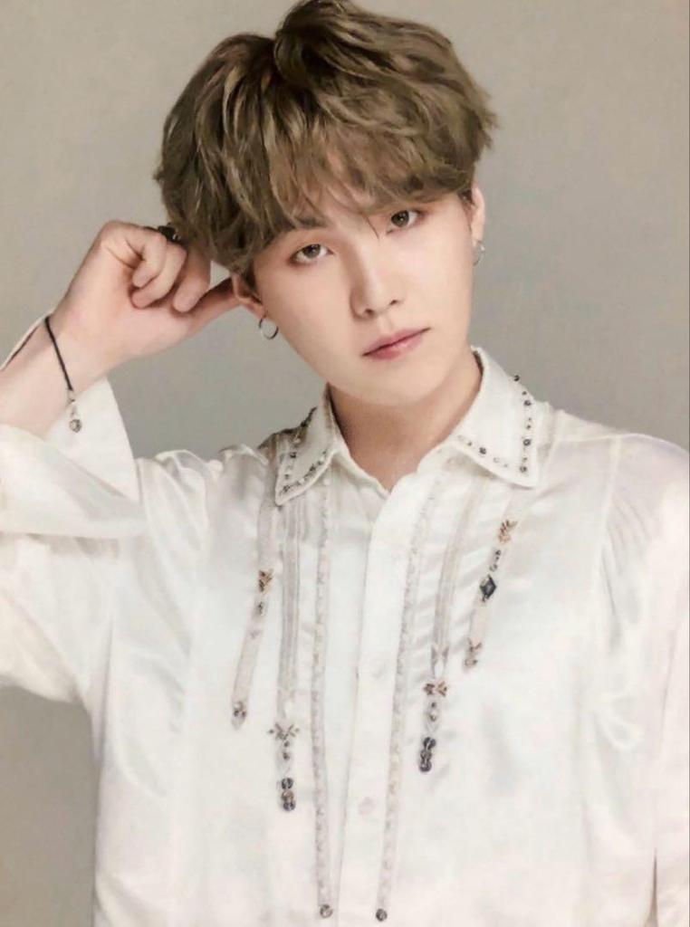 [USED] BTS Bangtan Boys Pin Badge Yoongi SUGA