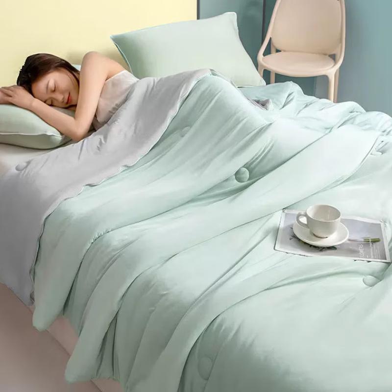 LISM Kids  Machine Washable Ice Silk All-Season Comforter Set