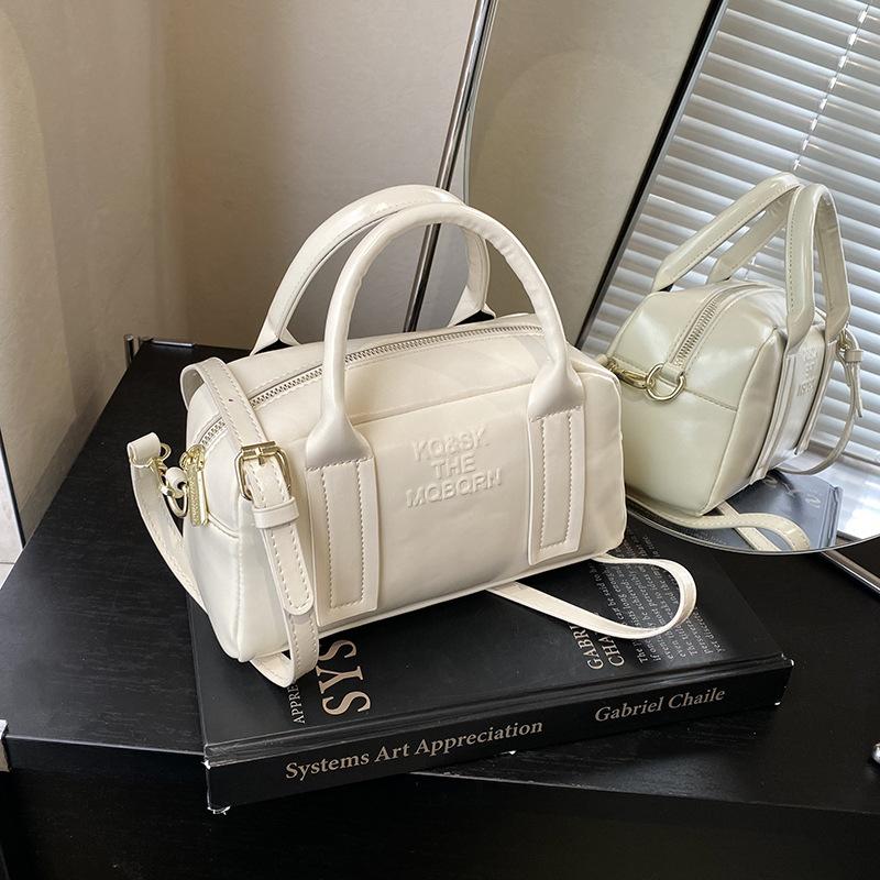 

Ретро сумка женская новая нишевая высококлассная текстура универсальная сумка-мессенджер сумка-подушка