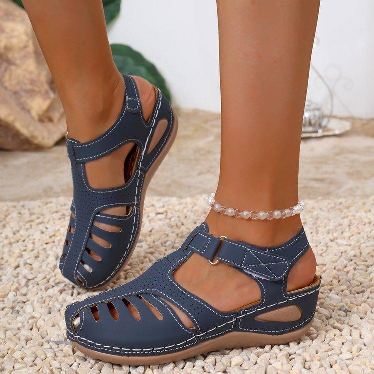 Large size thick sole hollow round head Roman sandals summer new Velcro buckle with rocking line women's shoes