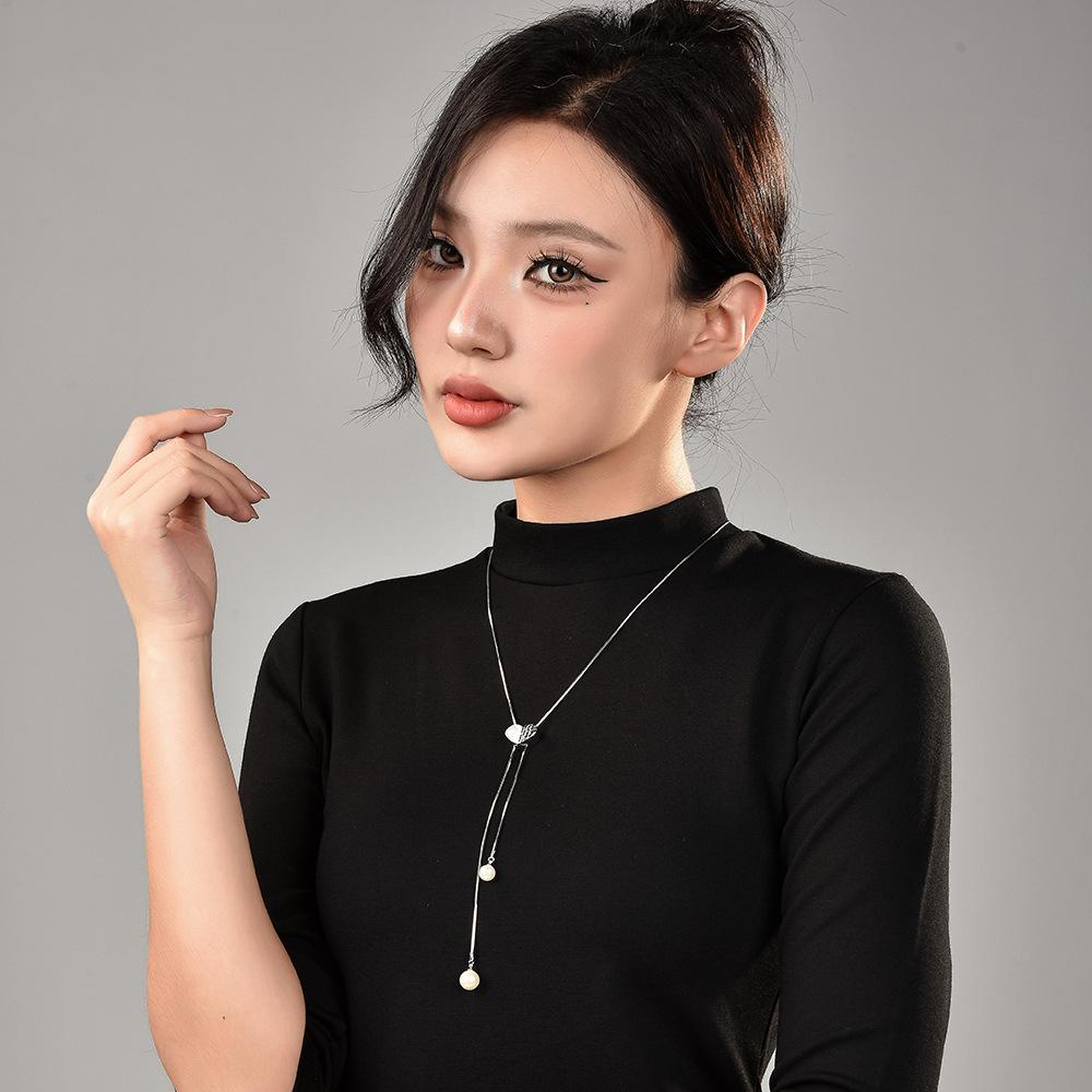 Heart Contemporary Shaped Magnetic Sweater Chain With Pearl Dangles For Style Womens