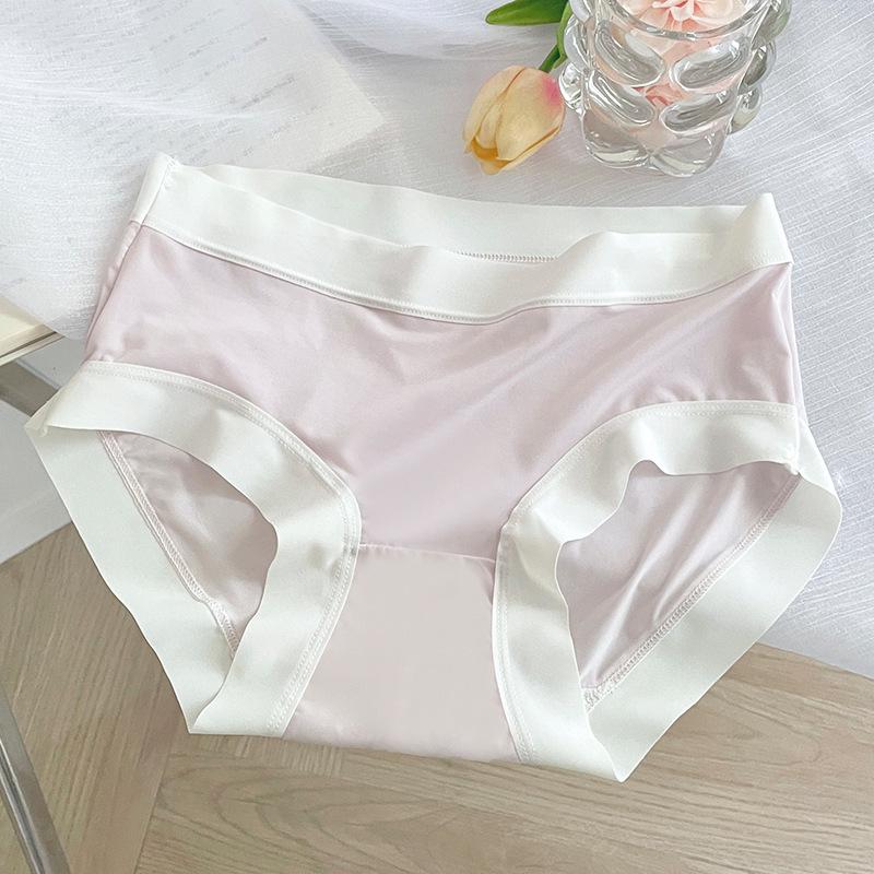 Ice Silk Seamless Women's Mid-Waist Breathable Cotton Crotch Ultra-Thin Triangular Panties - Japanese Korean Style