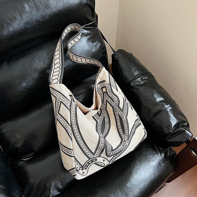 

Pony Totem Print Tote Bag Female 2025 New Arrival Retro Large Capacity Canvas Bag Idle Style Shoulder Bag Fashion Khaki