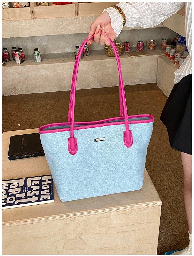 Handbag 2026 New Casual Simple Temperament Shoulder Bag Fashion Advanced Large Capacity Practical Tote Bag