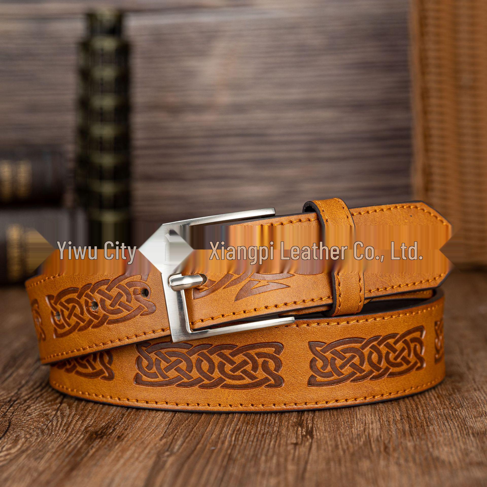 Herren Retro Streifen Nieten PU Ledergürtel mit Dornschließe - Lässiger Europäischer & Amerikanischer Stil 120 cm gelb