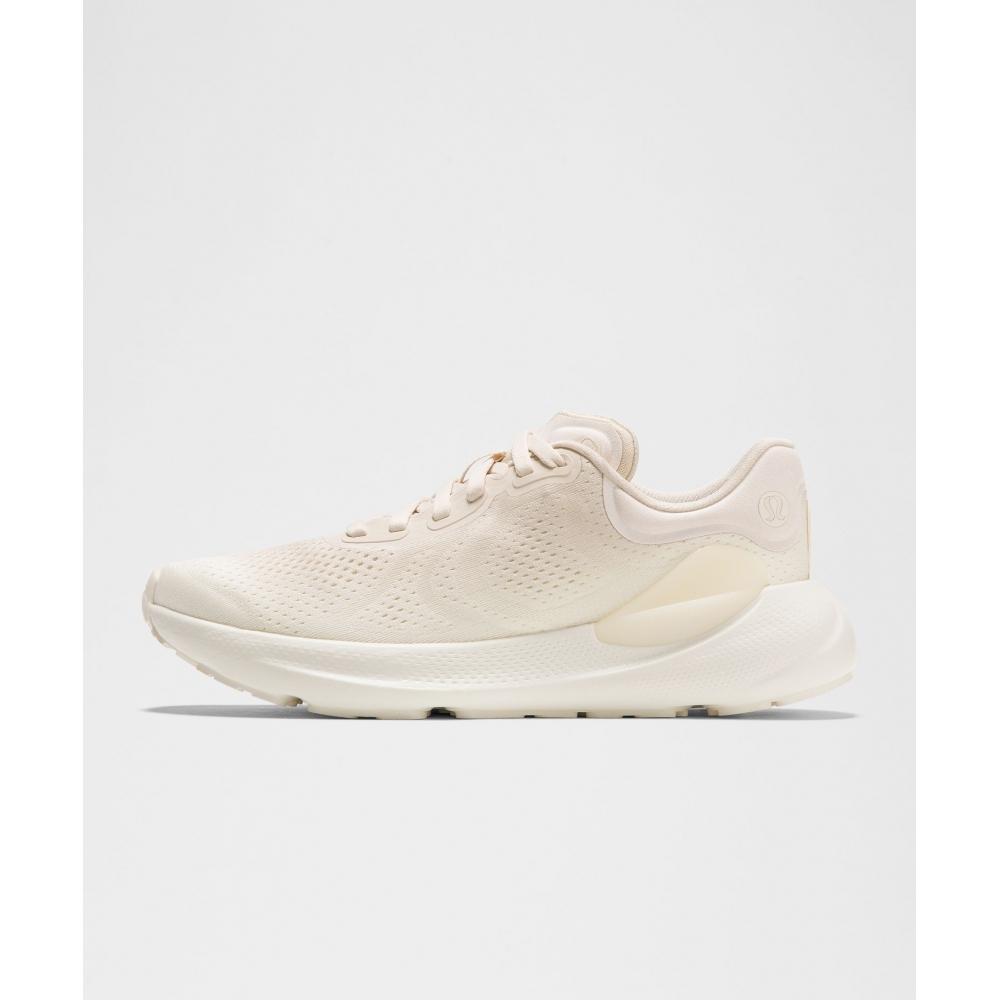 Lululemon Women S Beyondfeel Running Shoe breakfaSt Tea Coconut Ivory Coconut Ivory
