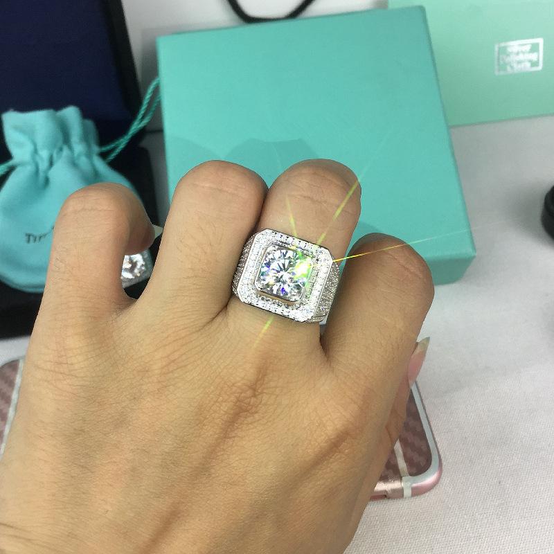 European And American Fashion And Domineering Micro -Diamond Men 'S Rings 