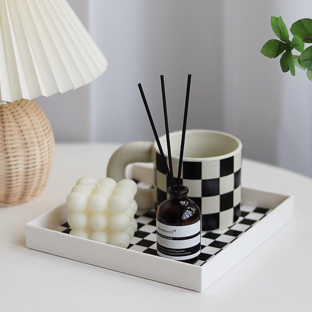 

Durable Black and White Grid Tray Exquisite Desktop Plate Dinner Plate Perfume Cosmetic Tray Party