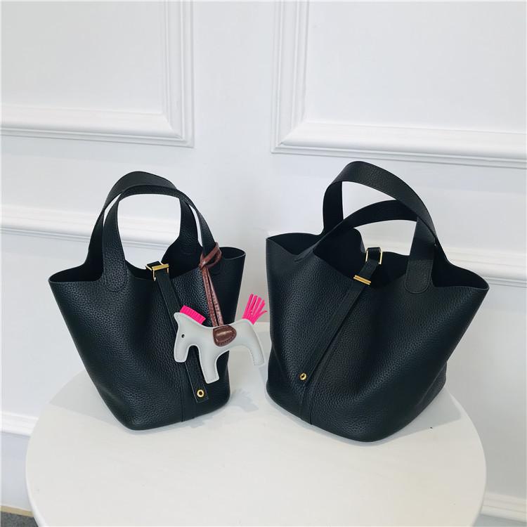 2024 Cowhide Lychee Pattern Vegetable Basket with Gold Hardware and Button - Mother-and-Child Bucket Handbag