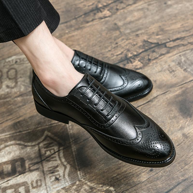 Leather Shoes British Retro Brock Carved Business Dress Casual Inner Height Increase Pointed Breathable Groom Wedding Shoes