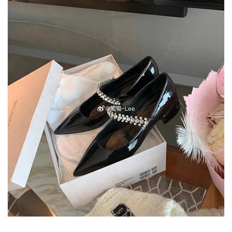 Grape Mother of the Same Style, Elegant Small Pointed Tip Sparkling Diamond Belt Versatile Leopard Print Light Mouth Small Thick Heel Single Shoes W