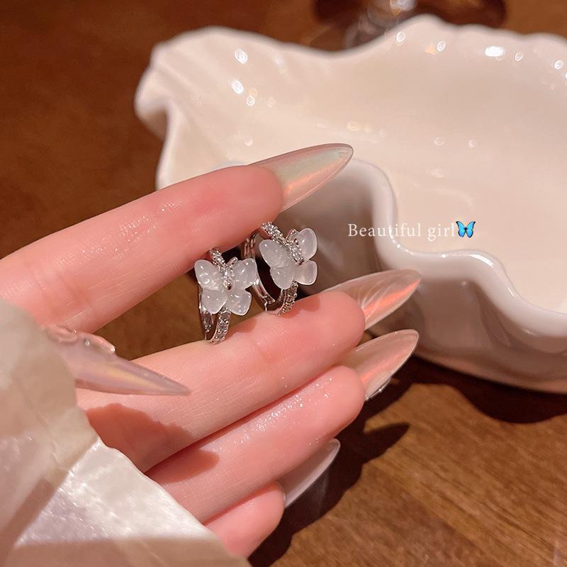 Korean Style Simple Butterfly Earrings for Women - Elegant, High-End Jewelry