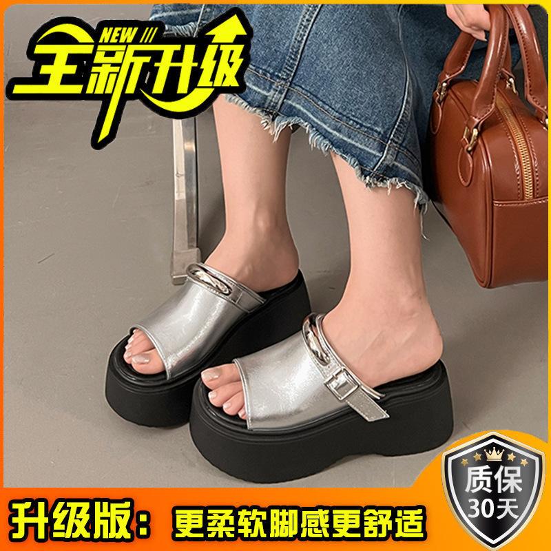 Small thick-bottomed cool slippers for women's outer wear 2025 summer new high-end metal buckle light bottom high-heeled sandals for women