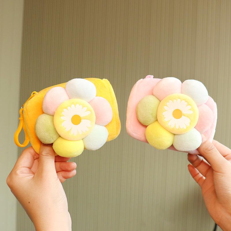 Colorful Daisy Coin and Earphone Pouch Keyholder Gift