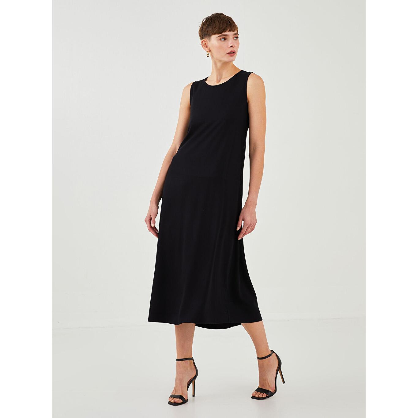 

Прямое женское платье из вискозы с круглым вырезом без рукавов, черное