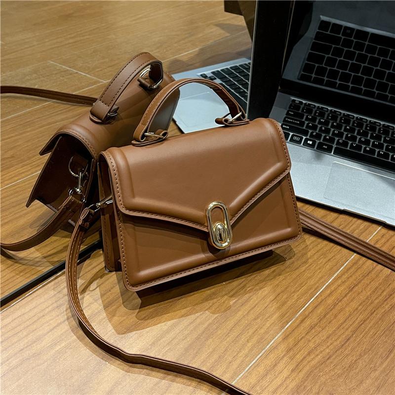 Fashion High-end Small Square Bag Summer New Niche Casual Commuter Messenger Bag Trendy Shoulder Bag