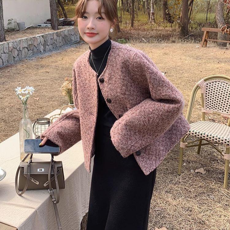 Purple-Pink French Tweed Jacket: High-End Winter 2025 Hangzhou Style, Wide Sleeves, Short, Padded.