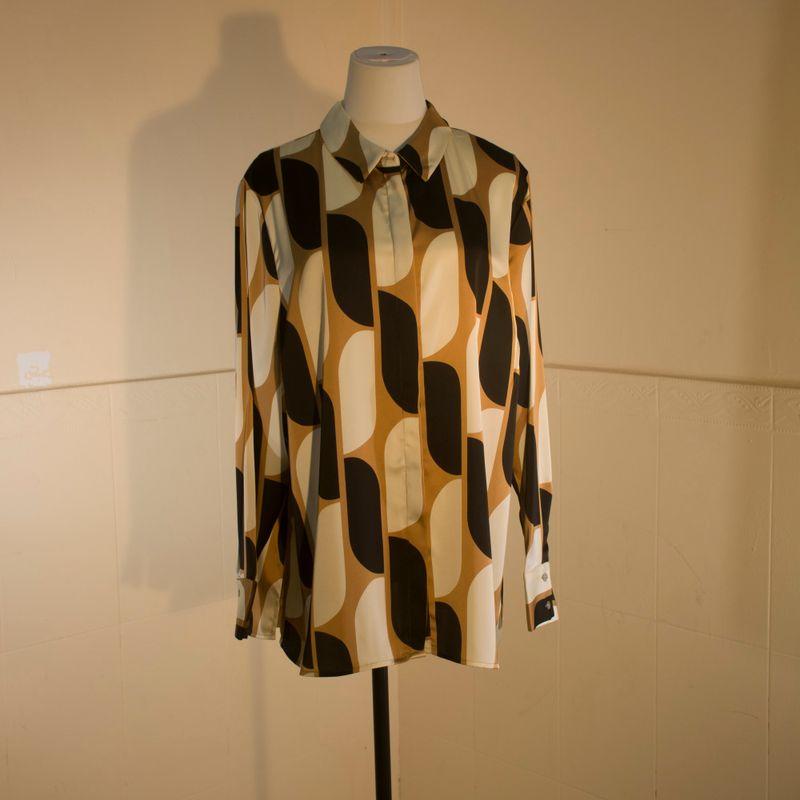 

The Fabric Is Good, and the Workmanship Is Meticulous, Silky, Drape Dynamic, Not Easy to Wrinkle, Long Sleeves Chiffon Shirt Chocolate color 46