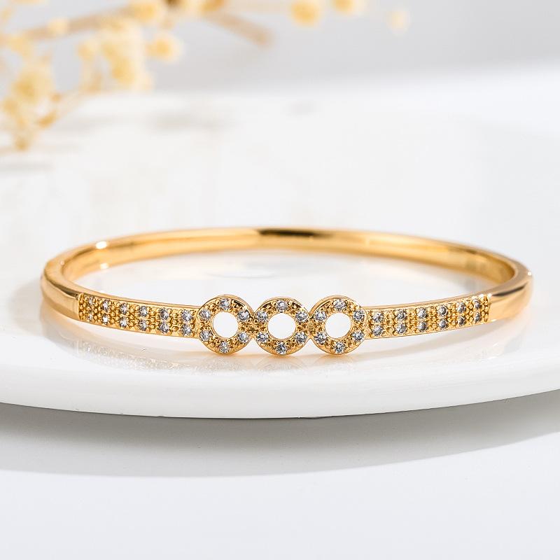 European and American style Seiko full diamond circle buckle bracelet personalized bracelet