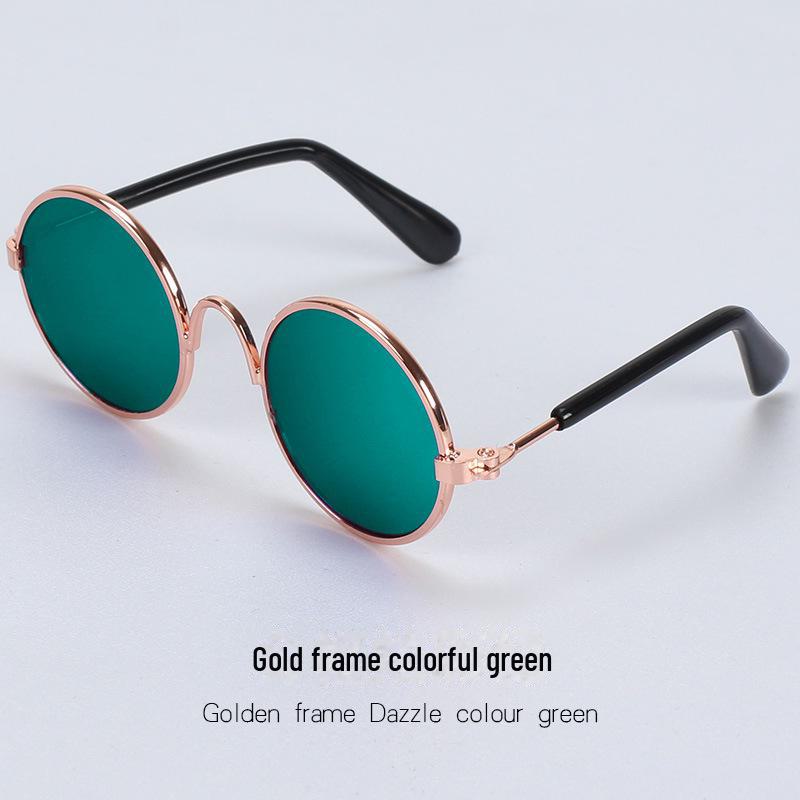 Sonnenbrillen und Kopfbedeckungen für Haustiere: Lustiges, stylisches Zubehör für Katzen und Hunde