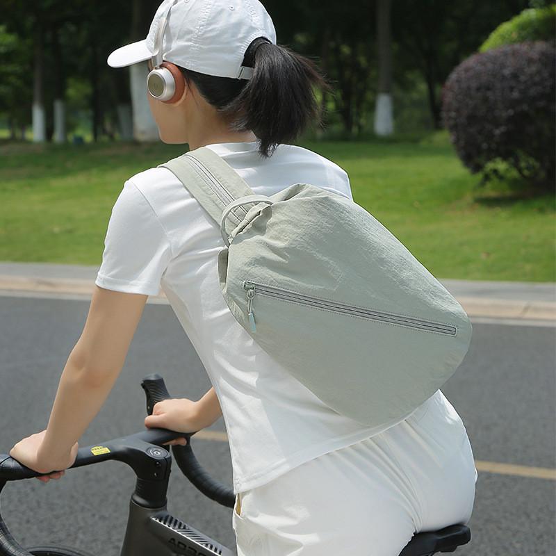 Lightweight Nylon Travel Backpack With Cube Shape For Outdoor Sports And Storage