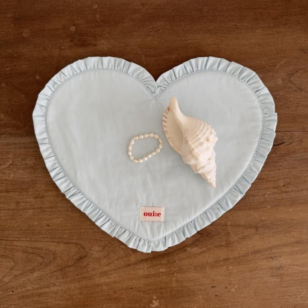 New Heart-shaped Placemats Dining Table Plaid Loving Western Food Mats Decorative Pleated Lace Water Cup Mat Home Decor