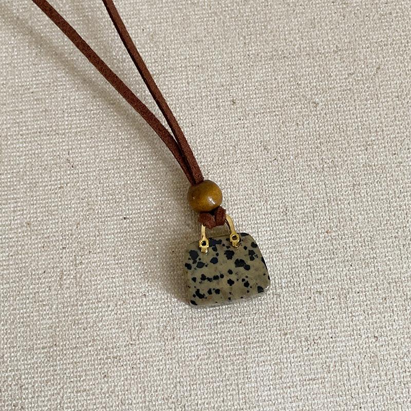 Design Sense Tiger'S Eye Stone Natural Stone Bag Pendant Necklace Women'S Autumn And Winter Fashion Versatile Neck Chain Sweater Chain