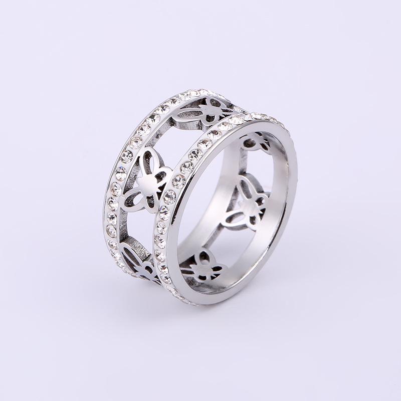 Evropský a americký styl motýlí nerezový prsten s dvouřadým diamantovým designem