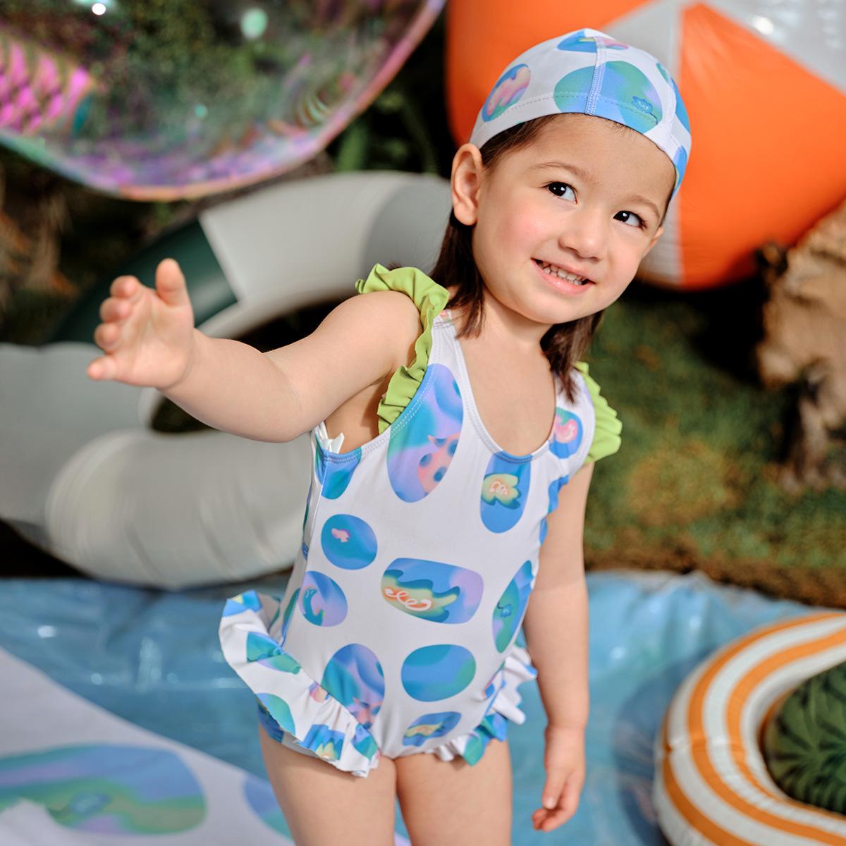 

Amila Girls UPF50+ Sun Protection Swimsuit with Swim Cap - 2024 Summer Collection 110cm