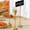 Kreativer Metallhalter für Hochzeiten Vertikaler Schreibtisch-Notizhalter Zeremonie zur Graduierung Konferenz Restaurant Hotel Kennzeichenhalter