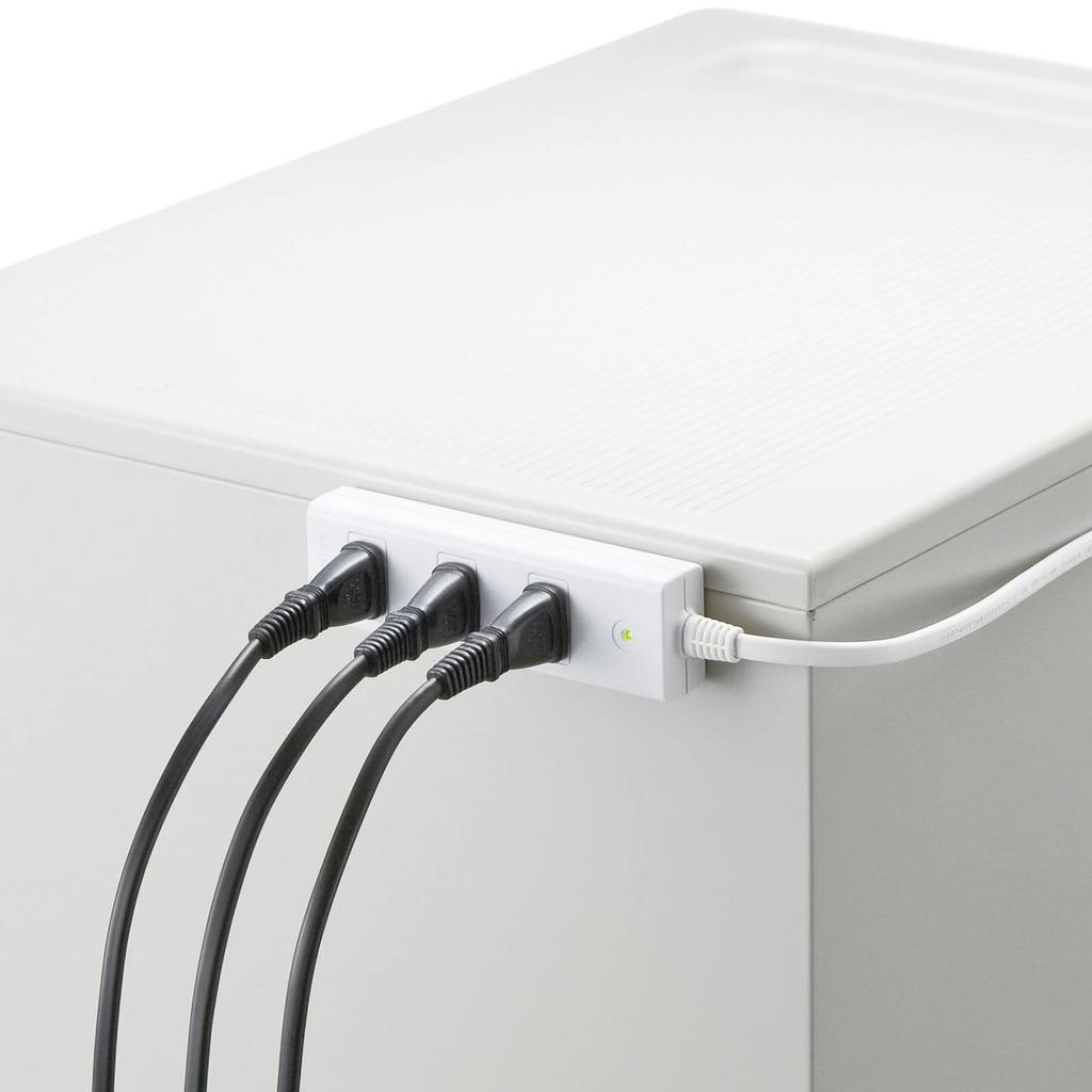 SANWA SUPPLY Lightning Guard Tap 4 (2P, Outlets, 5m) TAP-SP2114MG-5WN