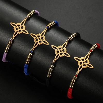Bracciale Regolabile Nero Intrecciato con Filo di Giada Rossa e Ciondolo Nodo della Strega per Uomo