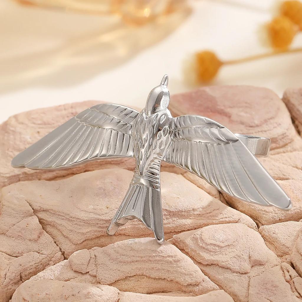 Edelstahl Wasserdicht Charme Textur 18 Karat Vergoldet Mode Friedenstaube Flügel Ohrringe für Damen Schmuck Zubehör Party
