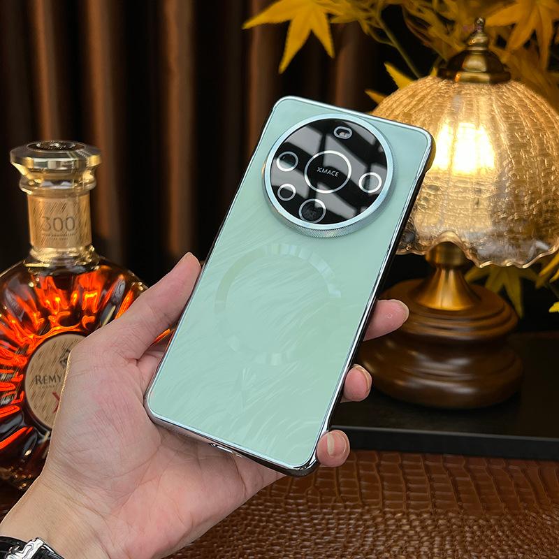 Applicable to Huawei mate70pro mobile phone case borderless feather yarn pattern mate60pro magnetic suction anti-drop Internet celebrity shell