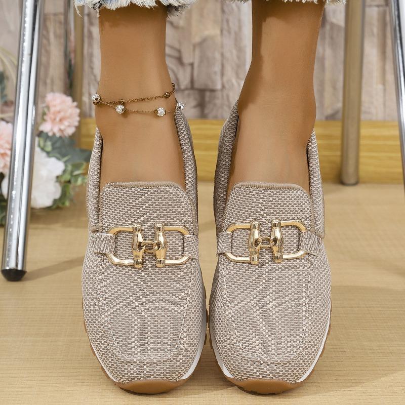 Women's Spring New Round Head Metal Buckle Comfortable Foot Shoes Women's Shoes