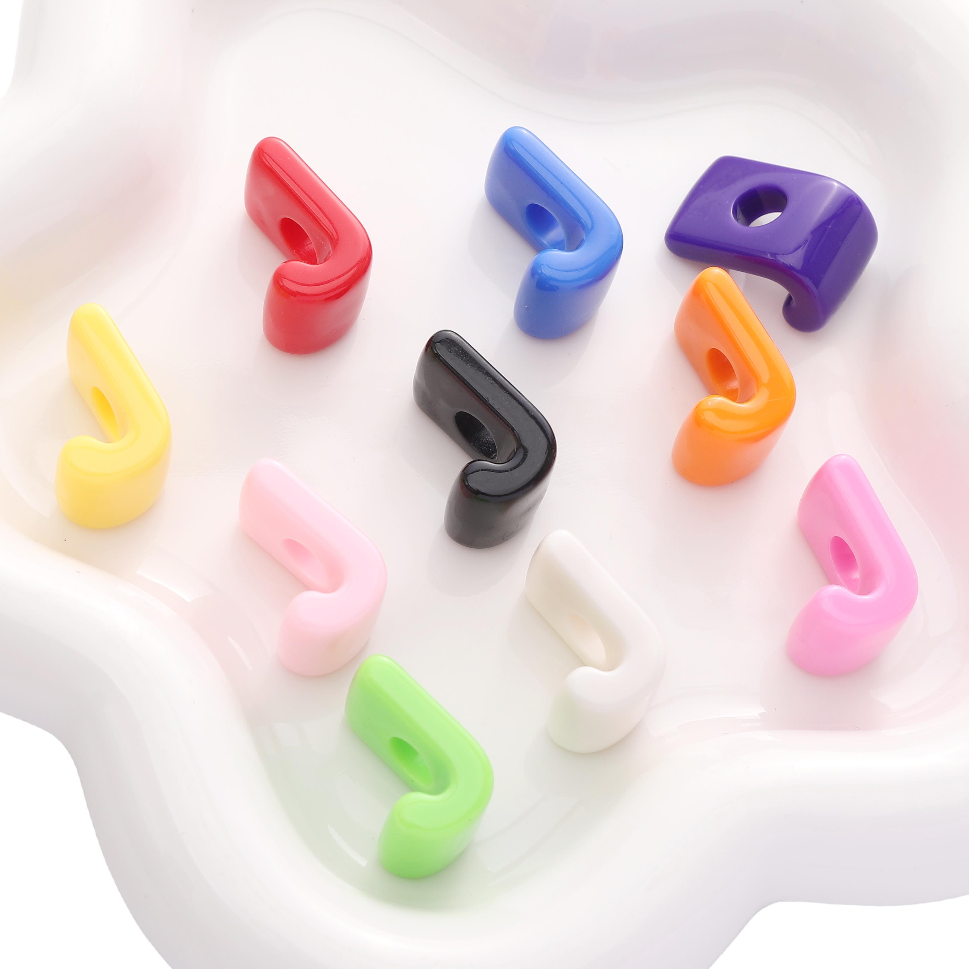 

10 шт. Акриловые бусины с большим отверстием, буквенные аксессуары, цифровые интервальные разбросанные бусины для изготовления браслетов, ожерелий и ювелирных изделий своими руками random J