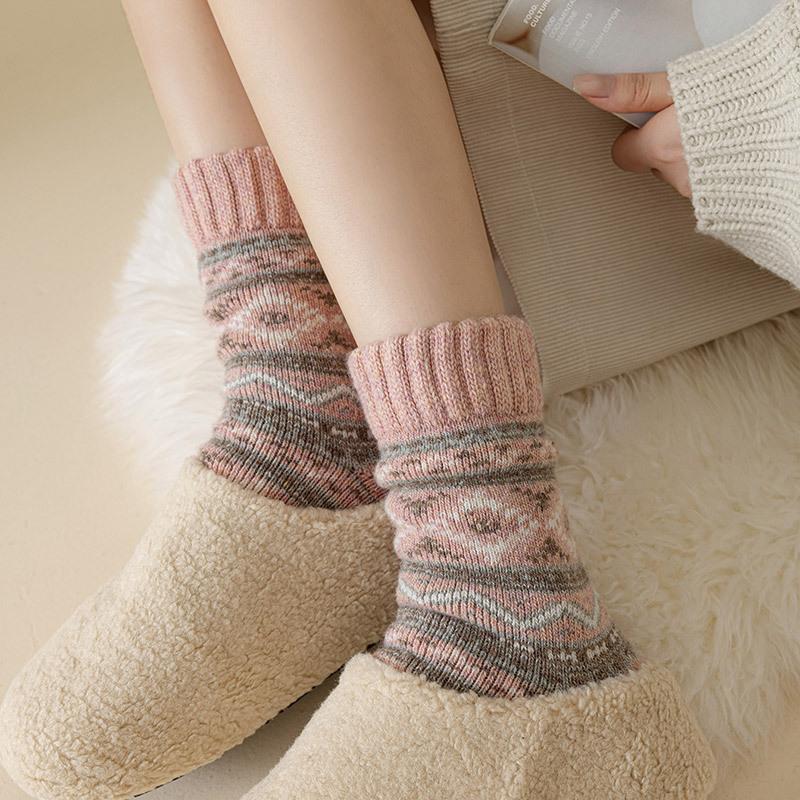 Wool Thickened Socks Women'S Terry Piled Super Thick Warm Medium Tube Socks Ethnic Trend Winter Home Socks Women