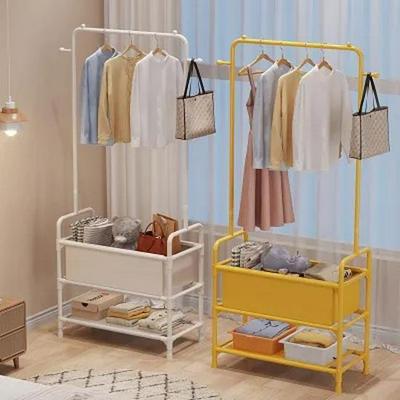 Prodotti per il bucato – Grucce e appendini